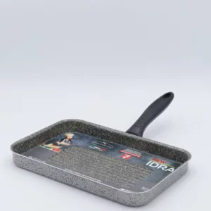 La bistecchiera Linea New Idra di House Collection è perfetta per grigliare in modo sano e gustoso. Dotata di rivestimento antiaderente, righe in rilievo e manici ergonomici, compatibile con ogni piano cottura.